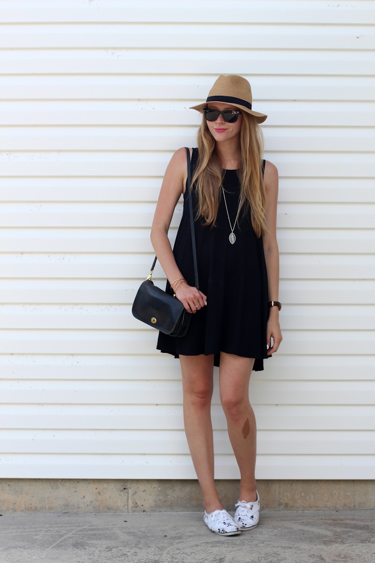 black summer dress fedora