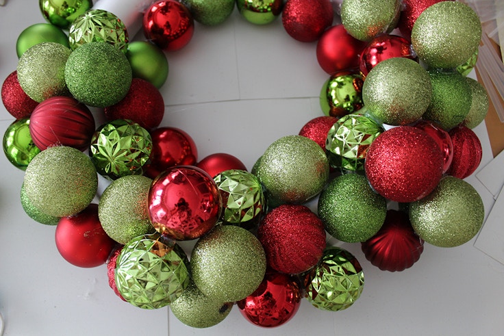 diy wreath ornaments