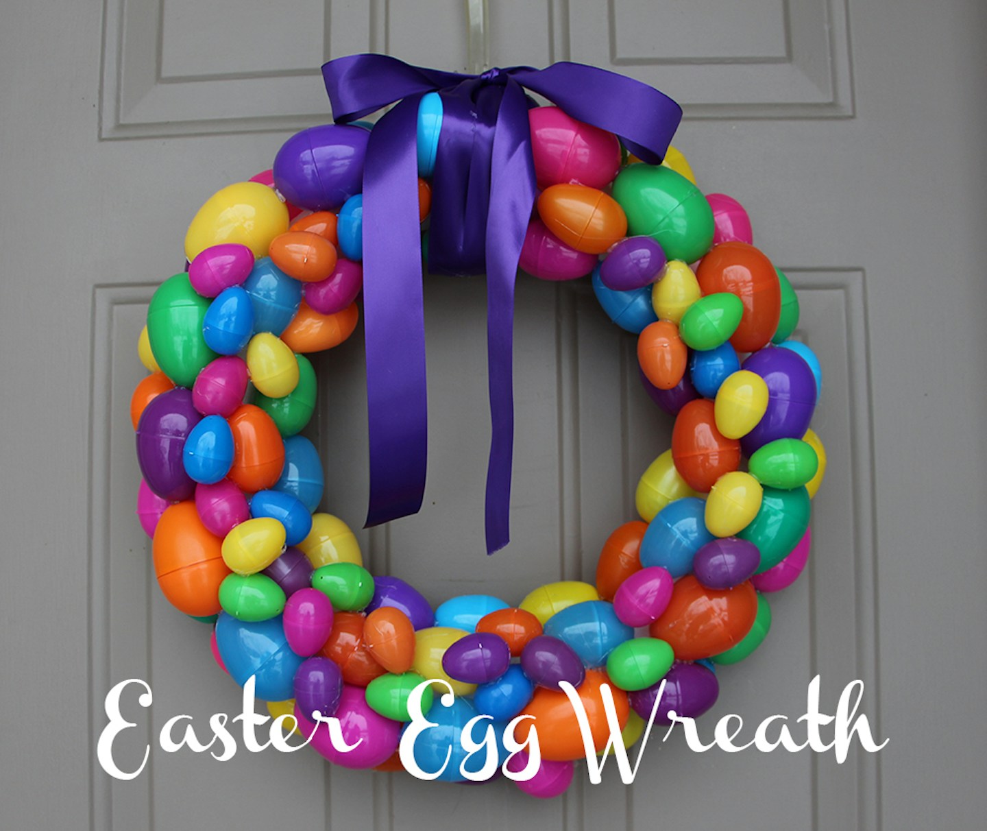 DIY: Easter egg wreath