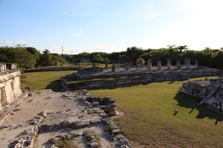 el rey ruins cancun view