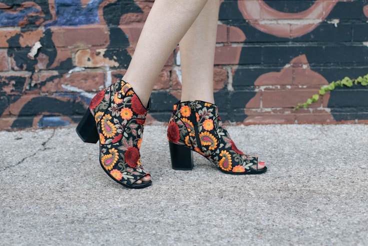 embroidered booties (6 of 9)
