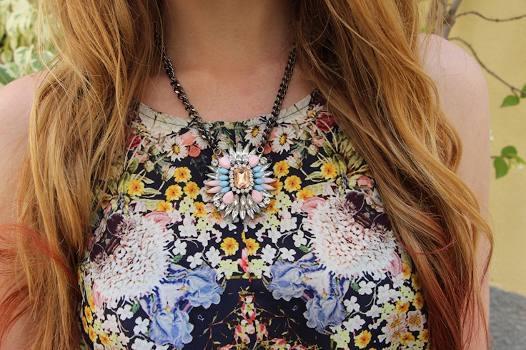floral shirt statement necklace