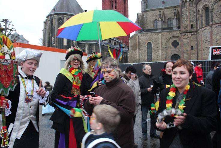 maastricht carnaval costumes