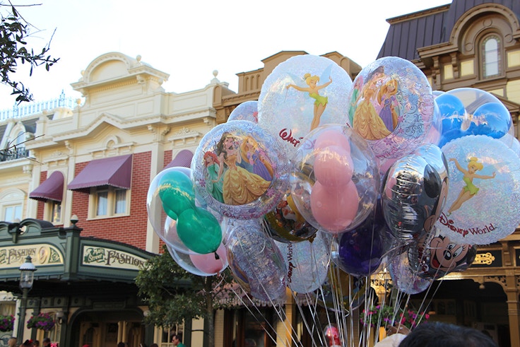 magic kingdom balloons