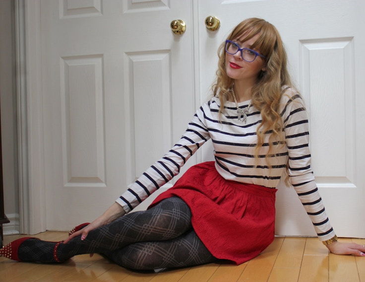 marc by marc jacobs hipster glasses striped shirt girl with bangs