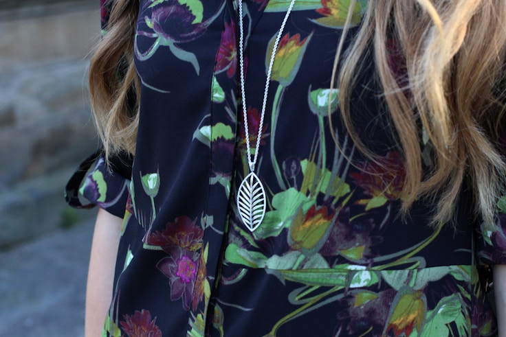 pandora tropical palm necklace