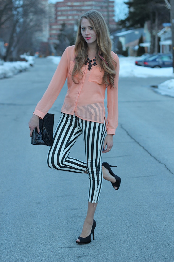 striped jeans and peach shirt
