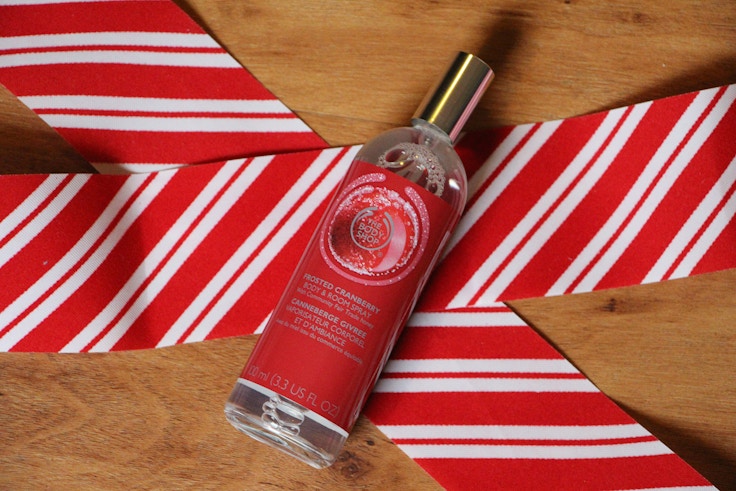 the body shop frosted cranberry room and body spray