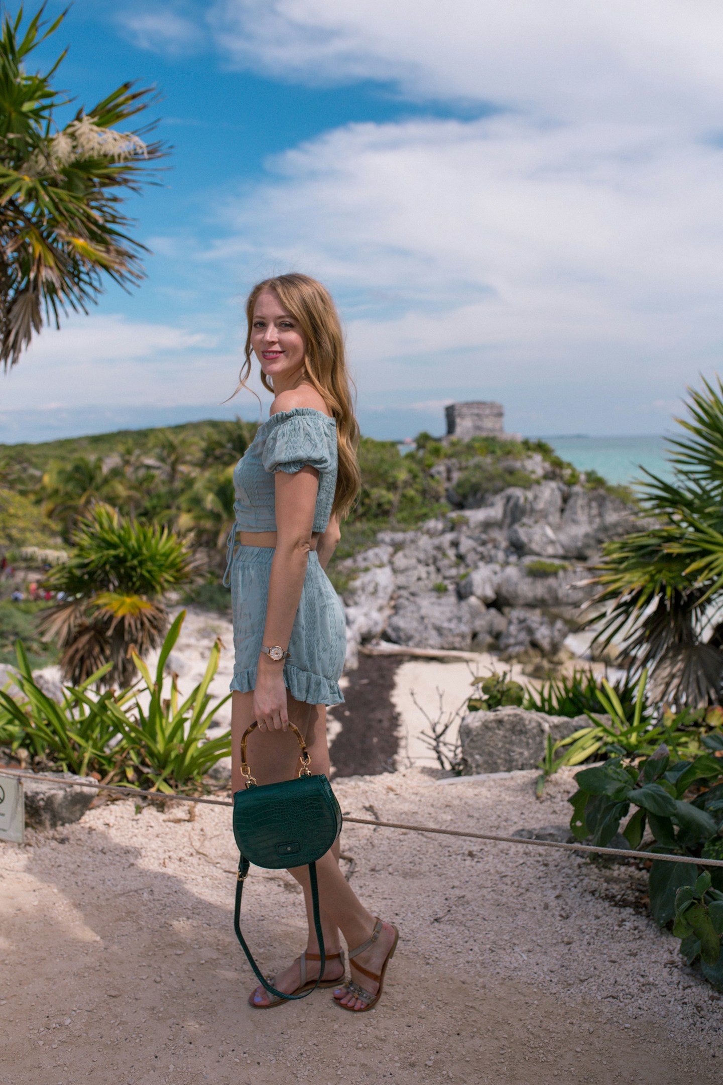 I'm sharing my top 10 Tips for Visiting Tulum Mexico. From stunning Mayan ruins on the cliffs to gorgeous beaches and snorkelling, my day trip from Playa del Carmen is perfect for the luxurious budget-conscious traveller.
