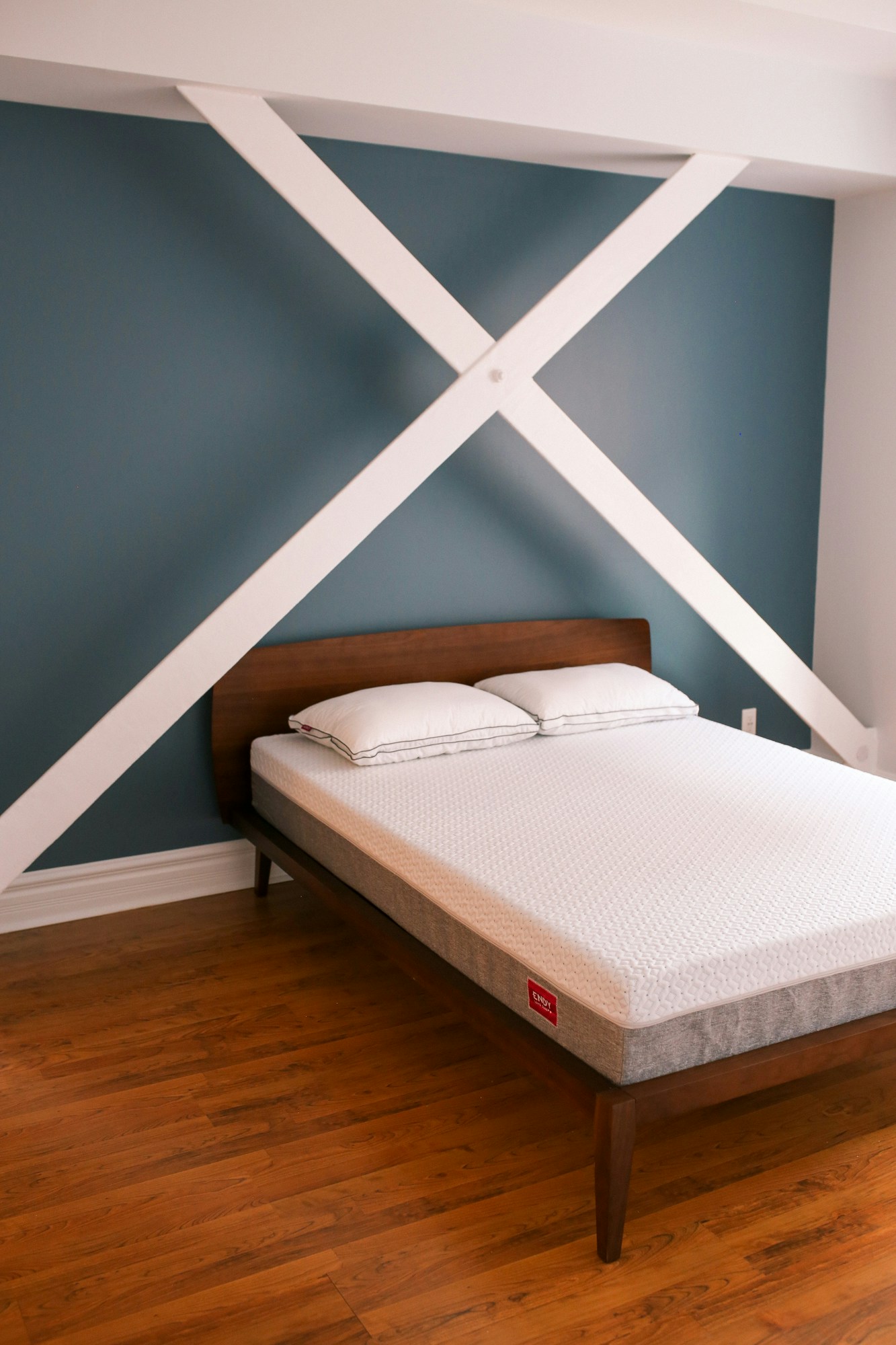 Queen Endy Mattress - review on whether the bed is worth it, comfortable and easy to set up!