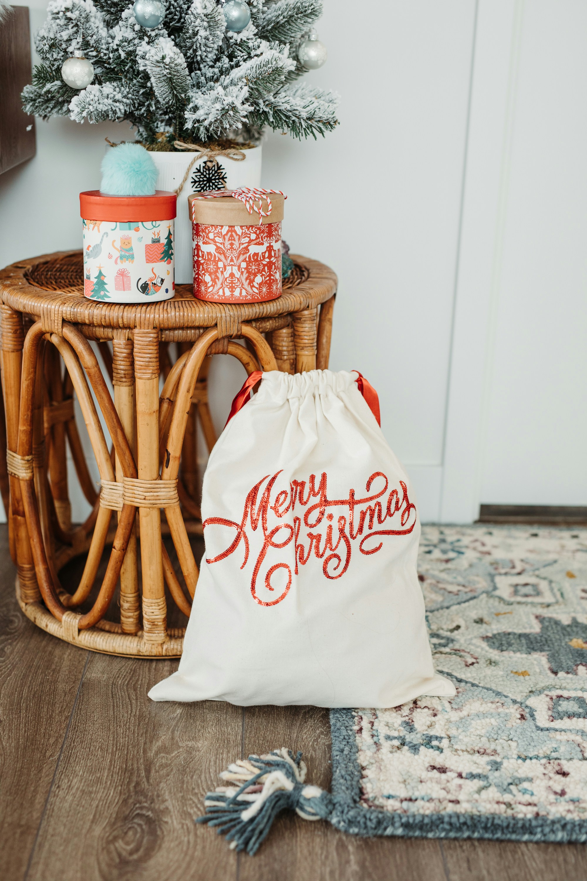 I love these mini christmas sacks for under the tree!