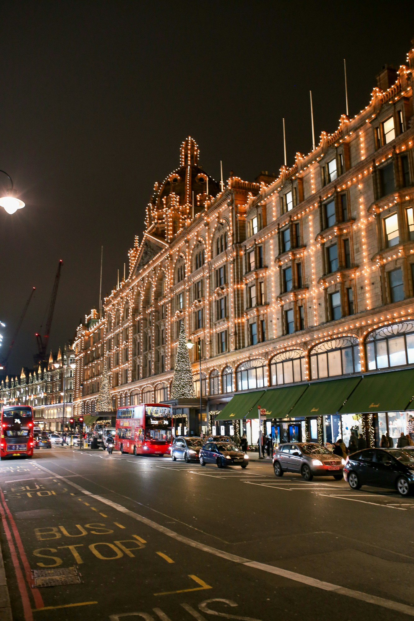 Harrods lit up for the Christmas Holidays is a magical sight. Hotel Xenia London is located a 15 minute walk from Harrods Department store. 